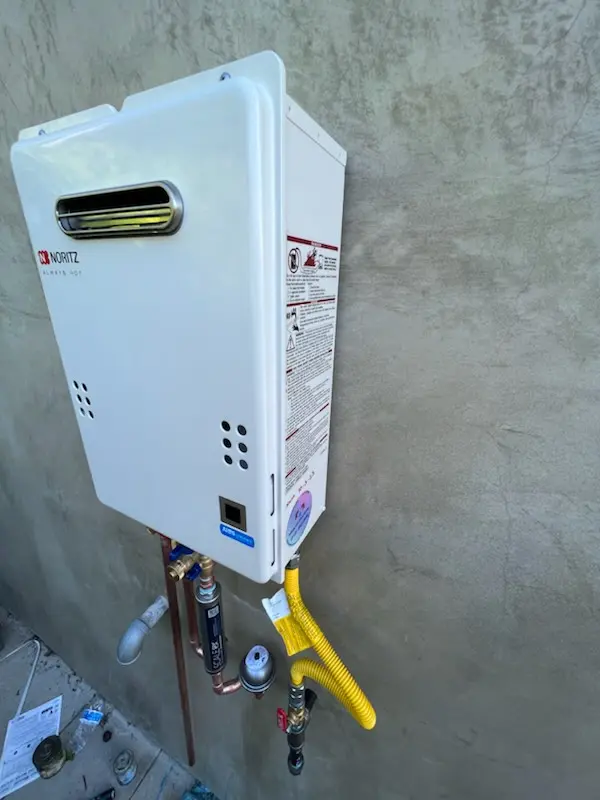 Tankless water heater installation for Poway homes